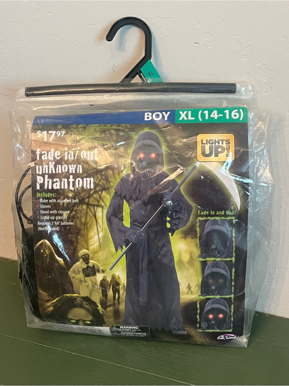 Phantom Boys XL Light-Up Costume - Black